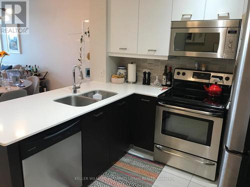 501 - 530 St Clair Avenue W, Toronto, ON - Indoor Photo Showing Kitchen With Stainless Steel Kitchen With Double Sink With Upgraded Kitchen