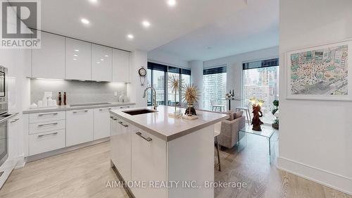 1816 - 1 Gloucester Street, Toronto, ON - Indoor Photo Showing Kitchen With Upgraded Kitchen