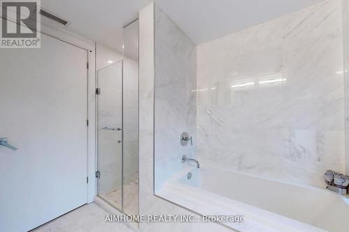 1815 - 1 Gloucester Street, Toronto, ON - Indoor Photo Showing Bathroom