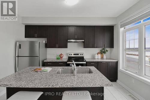 12238 Mclaughlin Road, Caledon, ON - Indoor Photo Showing Kitchen With Stainless Steel Kitchen With Double Sink With Upgraded Kitchen