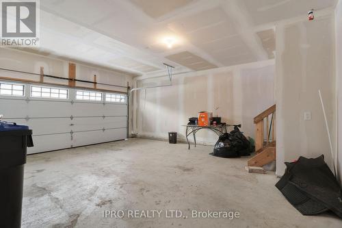 12238 Mclaughlin Road, Caledon, ON - Indoor Photo Showing Garage