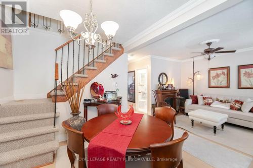 1059 Westmount Avenue, Mississauga, ON - Indoor Photo Showing Dining Room