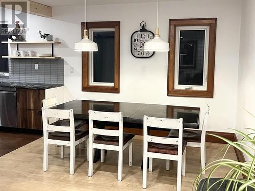 879 Carpin Beach Rd, Sault Ste. Marie, ON - Indoor Photo Showing Dining Room