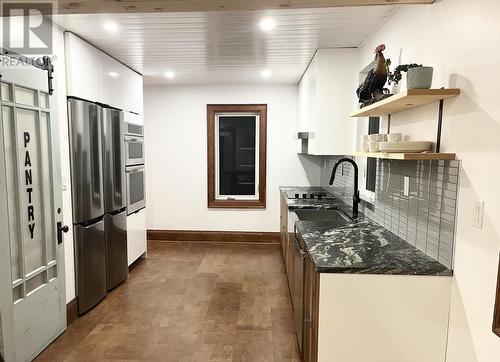 879 Carpin Beach Rd, Sault Ste. Marie, ON - Indoor Photo Showing Kitchen