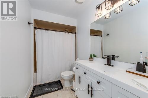 1436 Gulledge Trail, Oakville (1022 - Wt West Oak Trails), ON - Indoor Photo Showing Bathroom