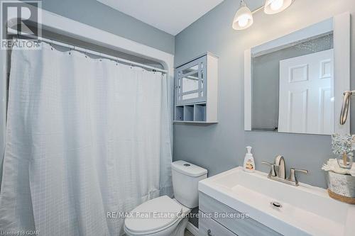 47 Hagan Avenue, Guelph (Grange Hill East), ON - Indoor Photo Showing Bathroom