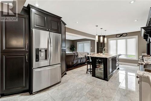 14 Federal Street, Stoney Creek, ON - Indoor Photo Showing Kitchen With Upgraded Kitchen