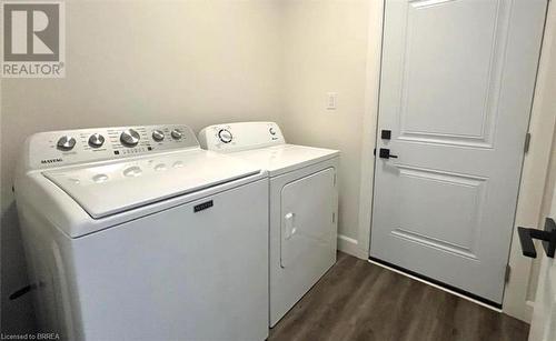 165 Gordon Street, Bothwell, ON - Indoor Photo Showing Laundry Room