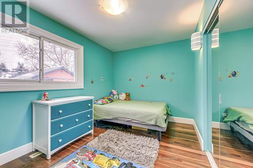 2939 Arvida Circle, Mississauga, ON - Indoor Photo Showing Bedroom