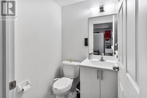 219 - 510 Kingbird Grove, Toronto, ON - Indoor Photo Showing Bathroom