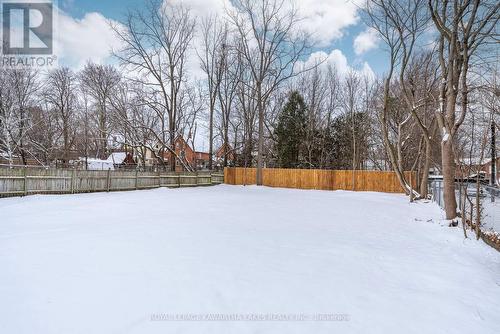 18 Bond Street W, Kawartha Lakes (Lindsay), ON - Outdoor