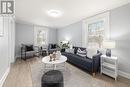 18 Bond Street W, Kawartha Lakes (Lindsay), ON  - Indoor Photo Showing Living Room 