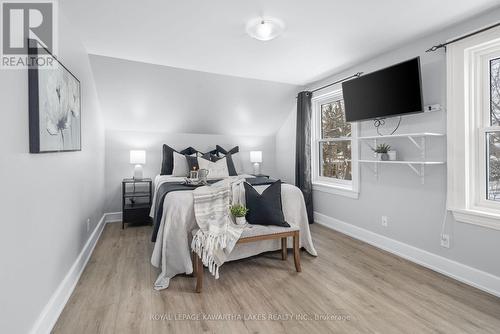 18 Bond Street W, Kawartha Lakes (Lindsay), ON - Indoor Photo Showing Bedroom