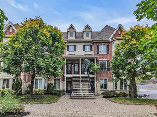 FaÃ§ade - 211-5730 Boul. Marie-Victorin, Brossard, QC - Outdoor With Facade