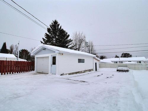 Garage - 141 Rue Dupuis, Val-D'Or, QC - Outdoor With Exterior