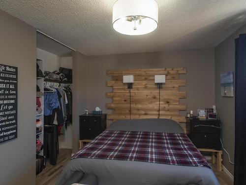 217 Mountdale Avenue, Thunder Bay, ON - Indoor Photo Showing Bedroom