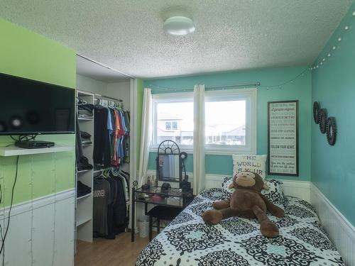 217 Mountdale Avenue, Thunder Bay, ON - Indoor Photo Showing Bedroom