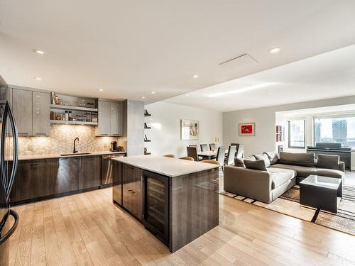 Vue d'ensemble - 1606-1455 Rue Sherbrooke O., Montréal (Ville-Marie), QC - Indoor Photo Showing Kitchen With Upgraded Kitchen