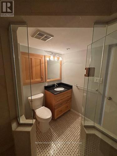 1002 - 5795 Yonge Street, Toronto, ON - Indoor Photo Showing Bathroom