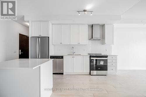 2205 - 55 Duke Street W, Kitchener, ON - Indoor Photo Showing Kitchen