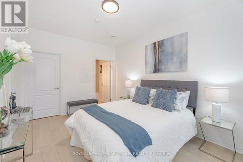 111 - 1360 Costigan Road, Milton, ON - Indoor Photo Showing Bedroom