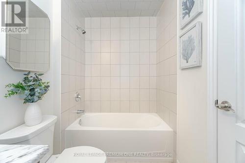 111 - 1360 Costigan Road, Milton, ON - Indoor Photo Showing Bathroom