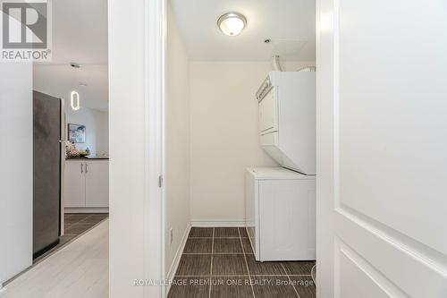 111 - 1360 Costigan Road, Milton, ON - Indoor Photo Showing Laundry Room