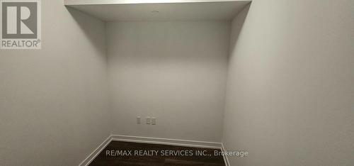 211 - 566 Marlee Avenue, Toronto, ON - Indoor Photo Showing Other Room