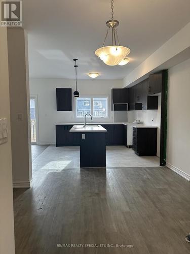 3227 Dominion Road N, Fort Erie, ON - Indoor Photo Showing Kitchen