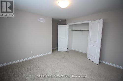 3240 Parker Avenue, Fort Erie, ON - Indoor Photo Showing Other Room