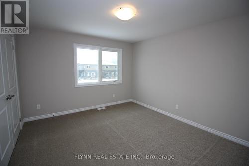 3240 Parker Avenue, Fort Erie, ON - Indoor Photo Showing Other Room