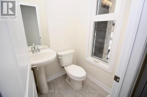 3240 Parker Avenue, Fort Erie, ON - Indoor Photo Showing Bathroom