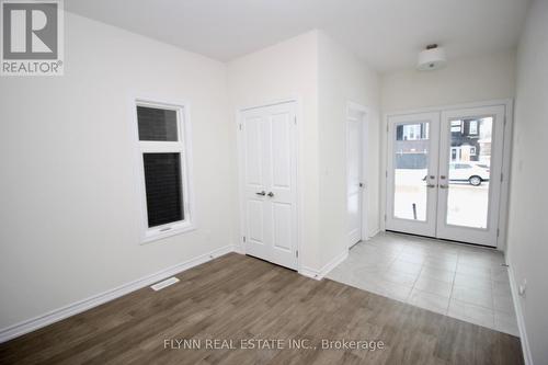 3240 Parker Avenue, Fort Erie, ON - Indoor Photo Showing Other Room