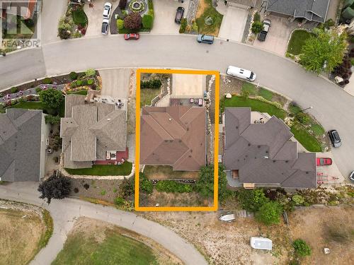 1045 Hume Avenue, Kelowna, BC - Outdoor With View