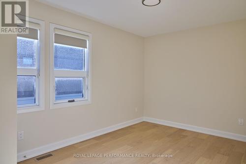 B - 417 Tweedsmuir Avenue, Ottawa, ON - Indoor Photo Showing Other Room