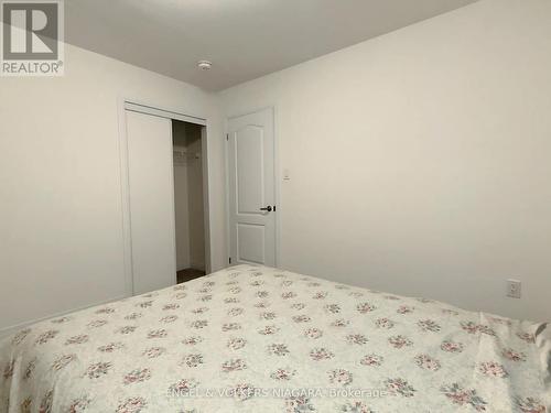 65 Masters Street, Welland (774 - Dain City), ON - Indoor Photo Showing Bedroom