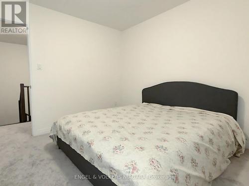 65 Masters Street, Welland (774 - Dain City), ON - Indoor Photo Showing Bedroom