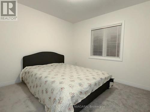 65 Masters Street N, Welland (774 - Dain City), ON - Indoor Photo Showing Bedroom