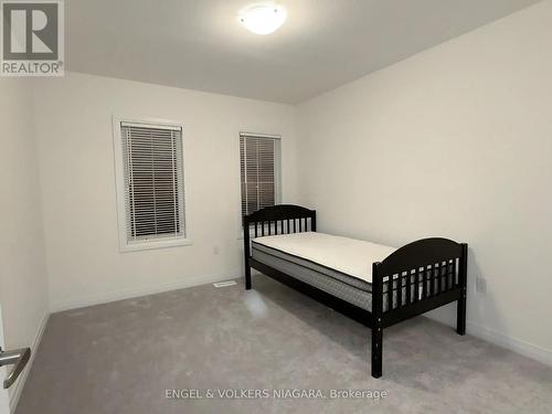 65 Masters Street N, Welland (774 - Dain City), ON - Indoor Photo Showing Bedroom