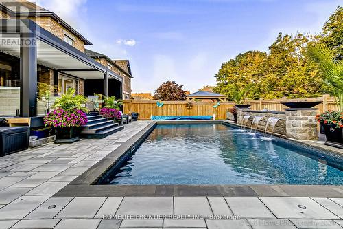 355 Reg Harrison Trail, Newmarket, ON - Outdoor With In Ground Pool