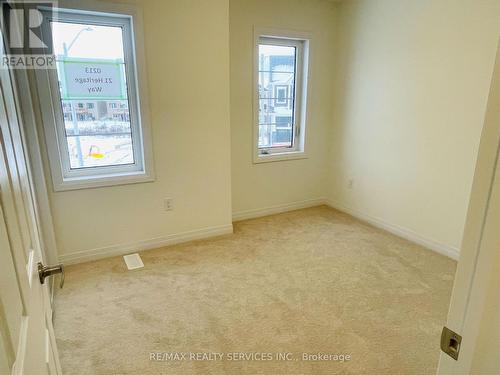 25 Heritage Way, Thorold, ON - Indoor Photo Showing Other Room