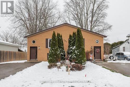 207 A Fourth Street, West Elgin (Rodney), ON - Outdoor