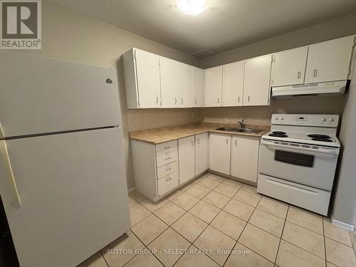 606 - 583 Mornington Avenue, London, ON - Indoor Photo Showing Kitchen With Double Sink