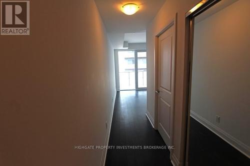 4007 - 1080 Bay Street, Toronto, ON - Indoor Photo Showing Other Room