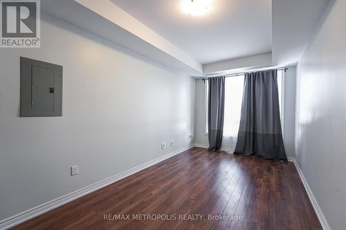 6 - 9621 Jane Street, Vaughan, ON - Indoor Photo Showing Other Room