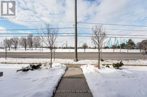 6 - 9621 Jane Street, Vaughan, ON - Outdoor With View