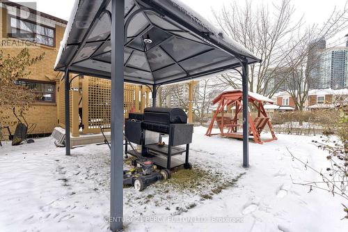 173 Meadows Boulevard, Mississauga, ON - Outdoor