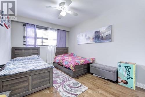 173 Meadows Boulevard, Mississauga, ON - Indoor Photo Showing Bedroom