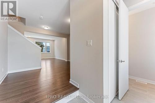 283 Falsetto Street, Ottawa, ON - Indoor Photo Showing Other Room