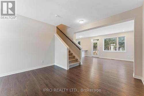 283 Falsetto Street, Ottawa, ON - Indoor Photo Showing Other Room